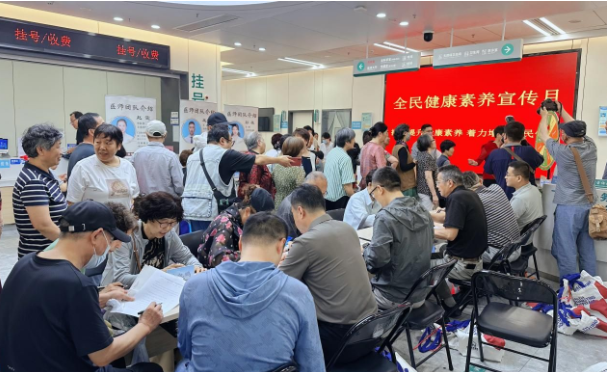 南京市建邺区海峡城社区卫生服务中心：精准科普进社区 